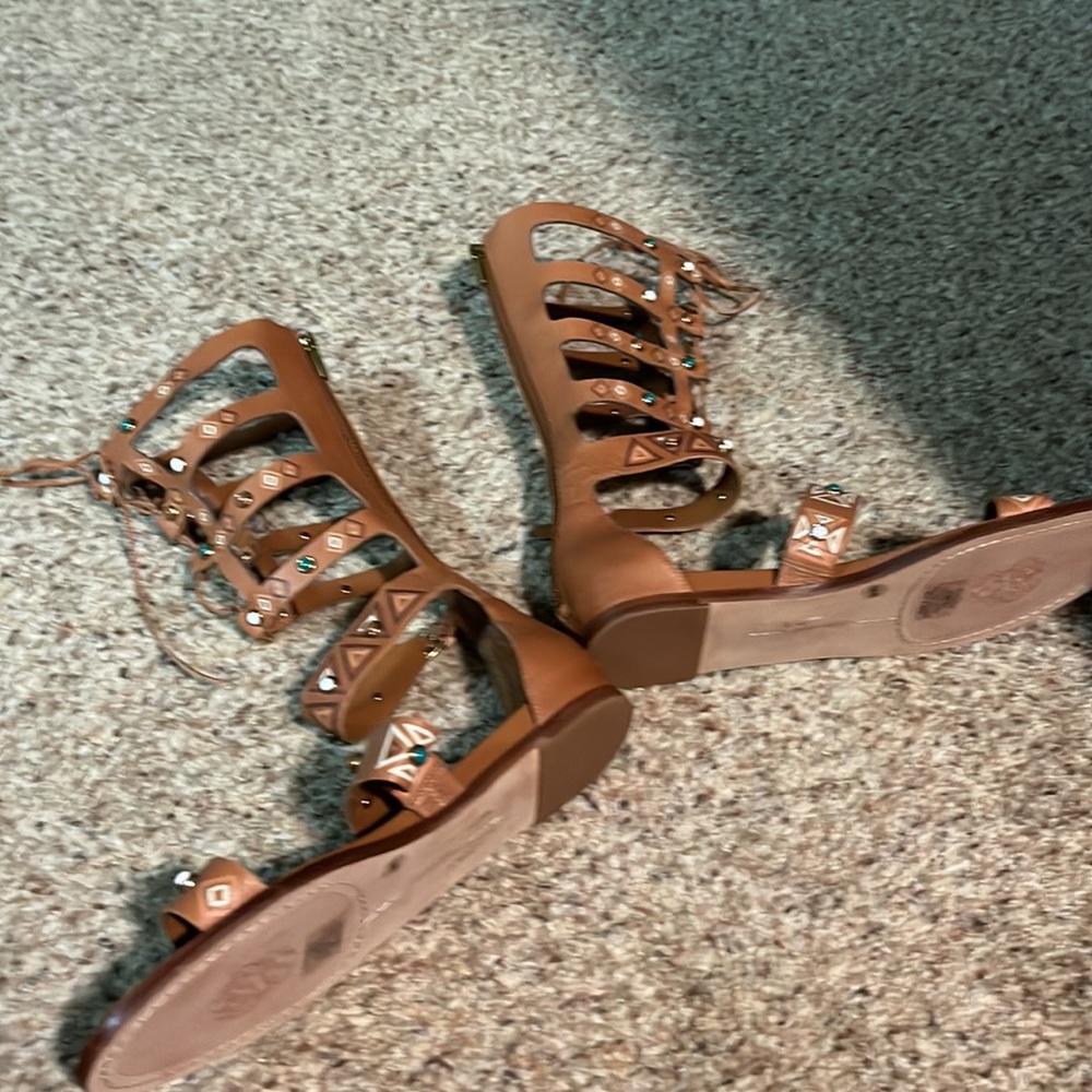 Sandals - Picture 4 of 4